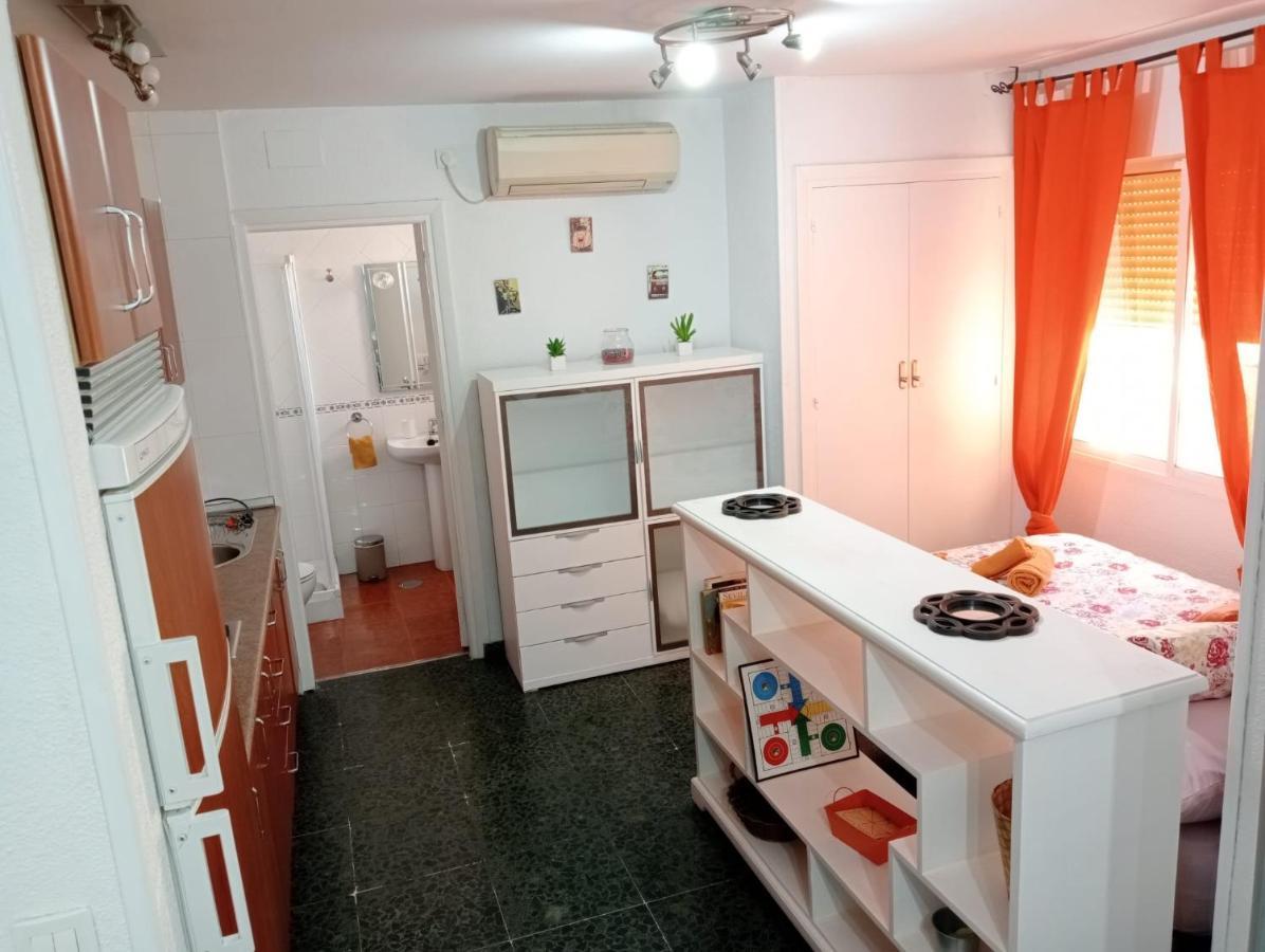 Apartamento Con Encanto 'Larios Studio' Apartment Malaga Exterior photo